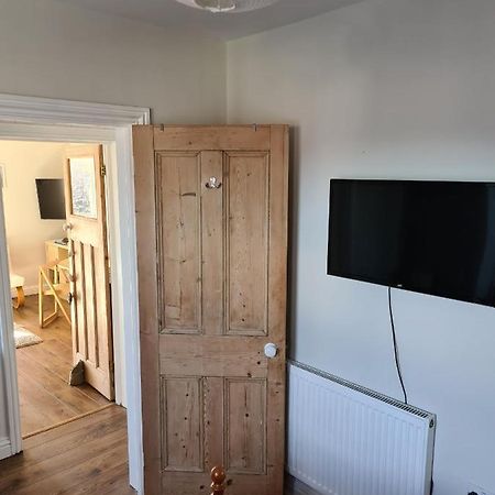 Bramblhen Villa Nottingham Eksteriør billede